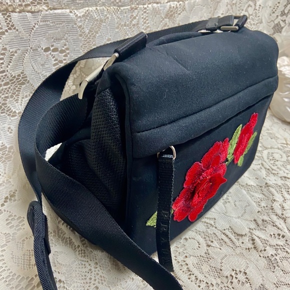 Prada Black Nylon Sports Hand Bag 10in x 8in x 5in - Picture 3 of 16